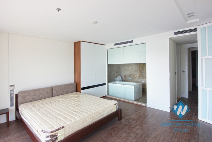 Nice 02-bedroom apartment with lake view in Vu Mien, Tay Ho, Ha Noi for rent